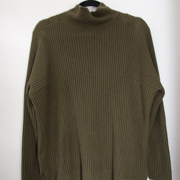 Banana Republic Olive Green Wool-Blend Knit Sweater in Size Large - Picture 4 of 4